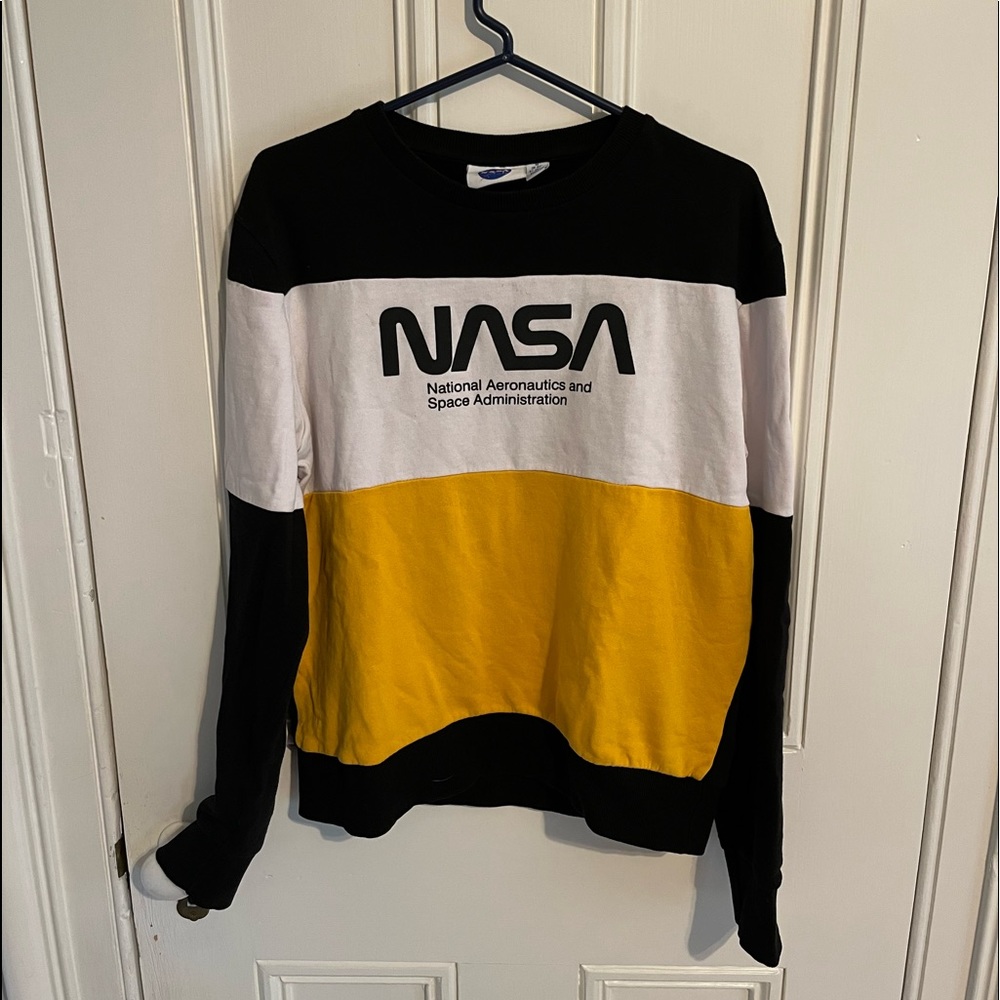 NASA Crewneck Sweatshirt, Size Medium